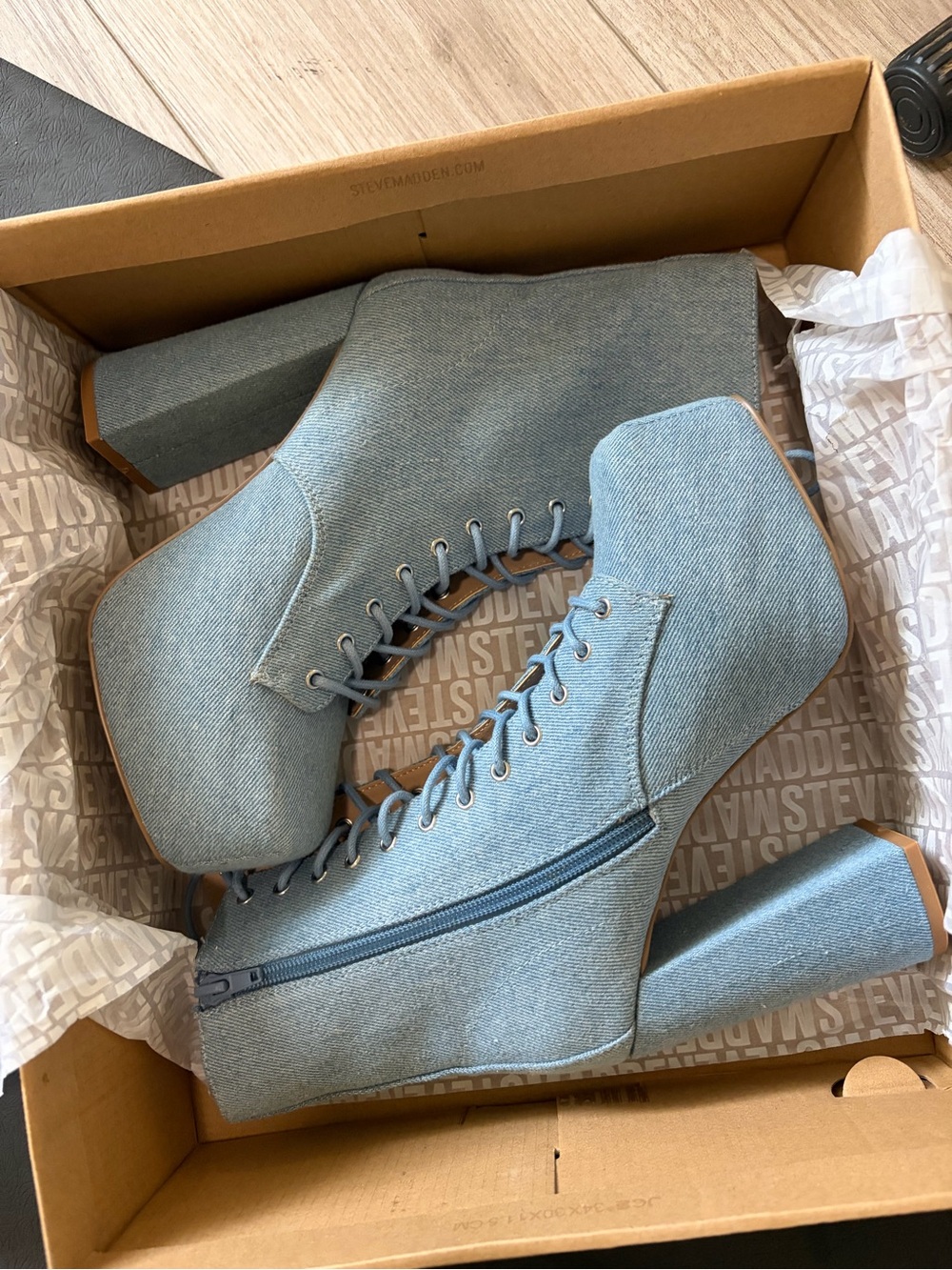 Steve Madden Light Blue Denim Platform Lace-Up Ankle Boots